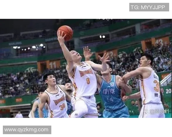 重庆篮球队中路突破战术解析与实战应用探讨