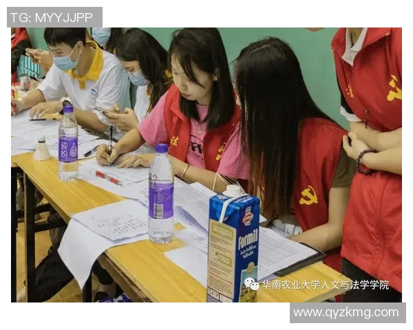 羽毛球热议:杭州羽毛球队配合问题引发广泛讨论与反思 羽毛球热议:杭州羽毛球队配合问题引发广泛讨论与反思