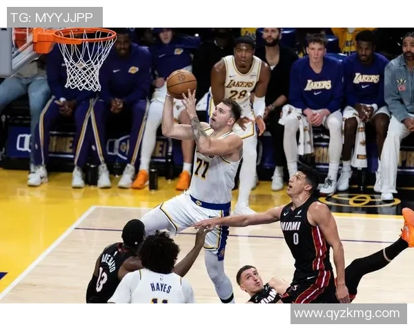 湖人对决热火激情四溢酷玩篮球盛宴尽在眼前