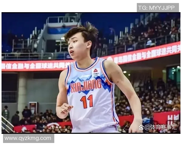 齐麟：从青涩少年到篮球场上的璀璨明星之路