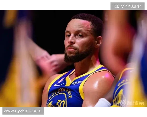 勇士与掘金季后赛对决库里展现绝佳状态引发球迷热议 勇士与掘金季后赛对决库里展现绝佳状态引发球迷热议